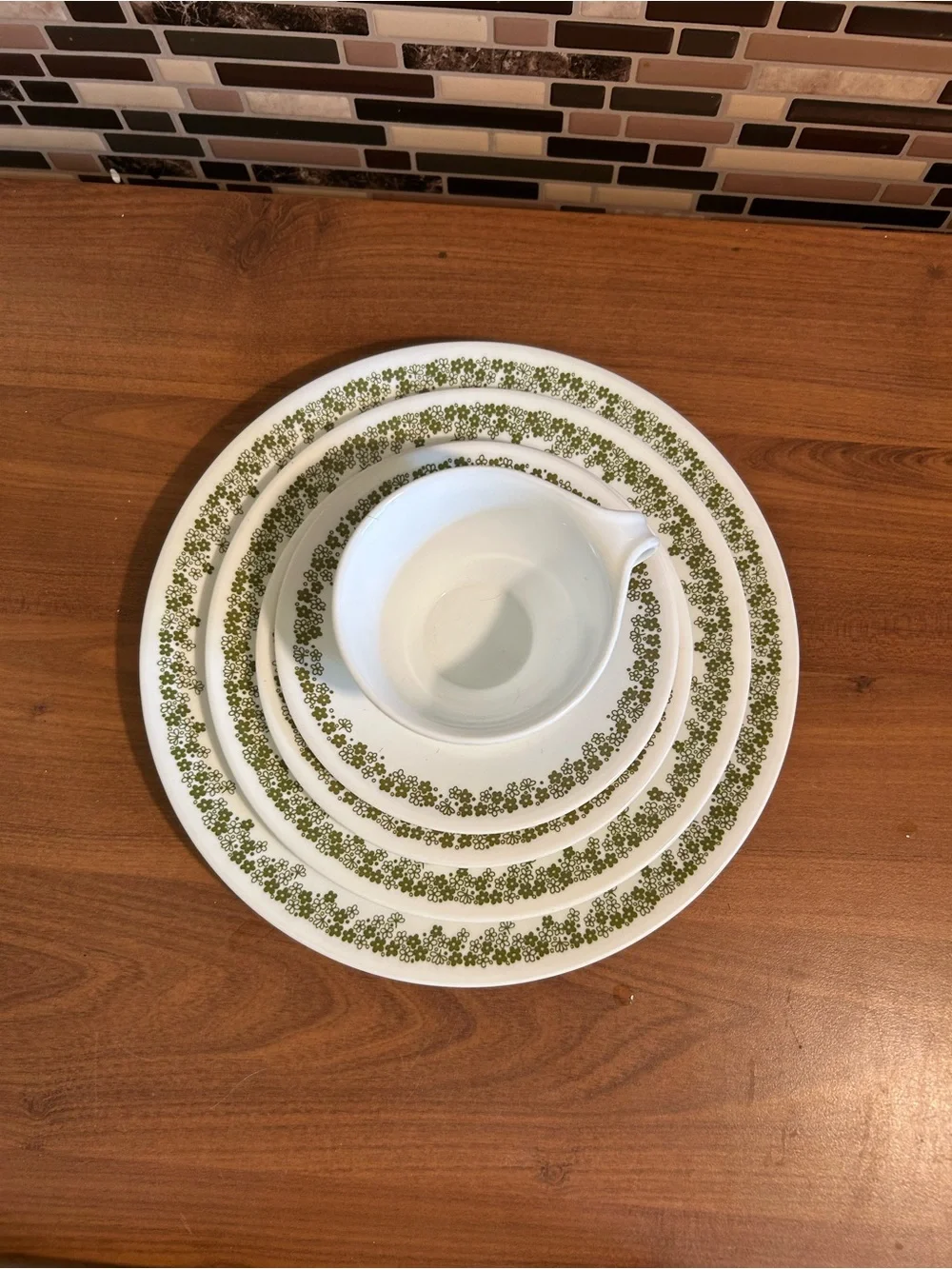 Vintage Corelle Spring Blossom Crazy Daisy 5 pc Place Setting